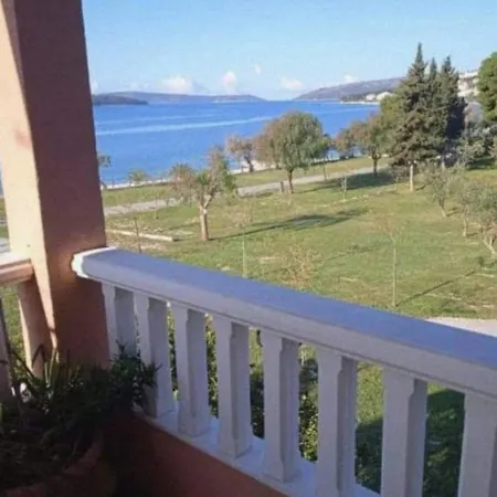 Apartment Lotus Trogir